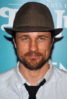 Martin Henderson