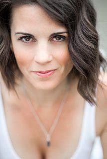 Leah Cairns