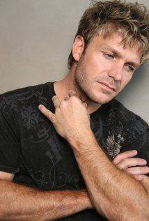 Vic Mignogna