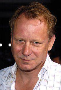 Stellan Skarsgard