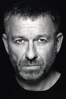 Sean Pertwee