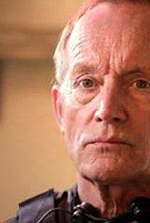 Lance Henriksen