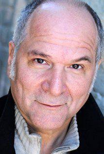 John Kapelos