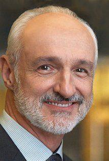 Michael Gross