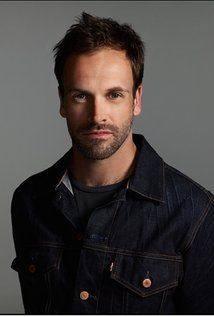 Jonny Lee Miller