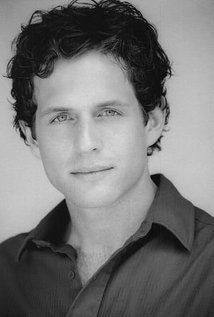 Glenn Howerton