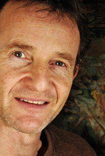 Anton Lesser