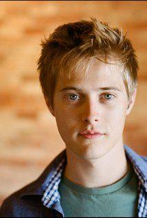 Lucas Grabeel