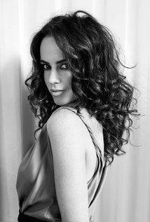 Amy Manson