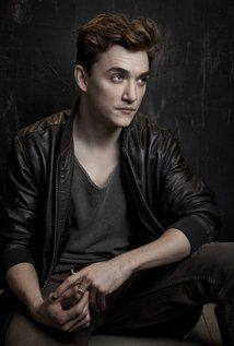 Kyle Gallner