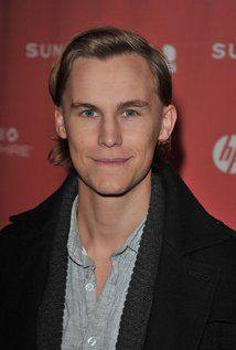 Rhys Wakefield