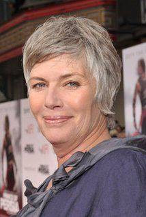 Kelly McGillis