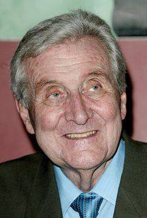 Patrick Macnee