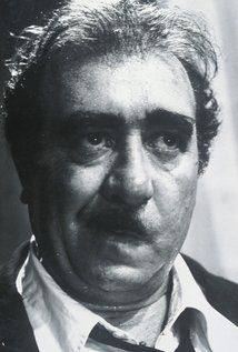 Saro Urzi