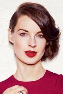 Jessica Raine