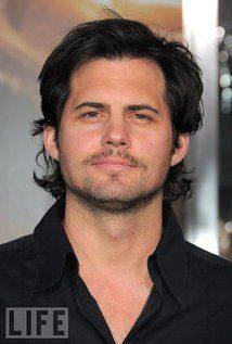 Kristoffer Polaha