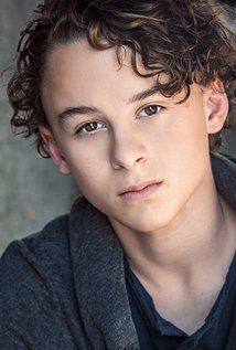 Wyatt Oleff