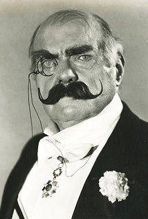 Burr McIntosh