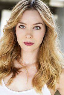 Rosanna Hoult