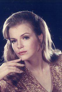 Laraine Stephens