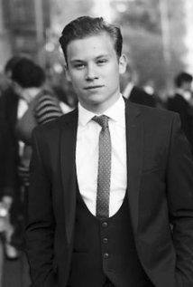 Finn Cole