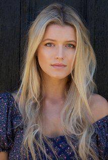 Lily Travers