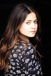 Molly Gordon