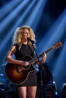 Tori Kelly