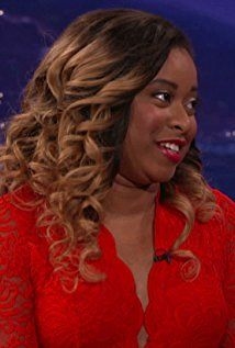 Phoebe Robinson