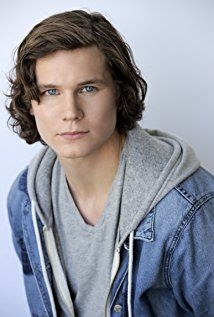 Luke Shelton