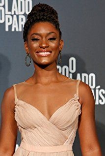 Erika Januza
