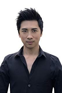 Aaron Le