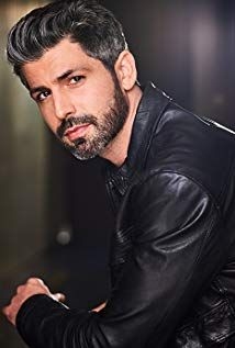 Kayvon Esmaili