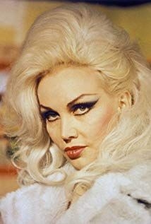 Liz Renay