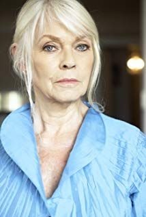 Flo Lawrence