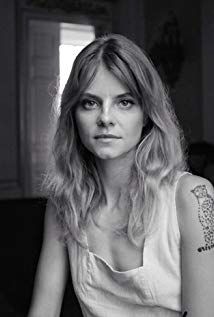 Juli Jakab