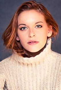 Pauline Nyrls