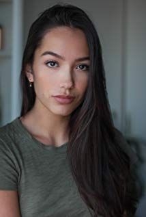 Jasmine Vega