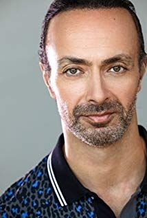 Pezh Maan