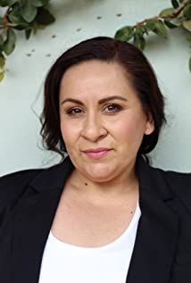 Elizabeth Covarrubias