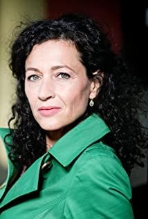 Delia Mayer