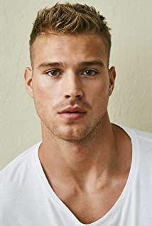 Matthew Noszka