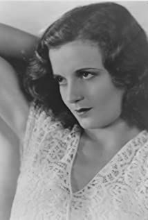 Nora Lane