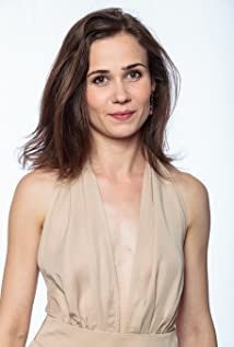 Iulia Lumanare