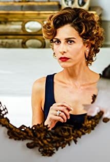Ebru Ozkan